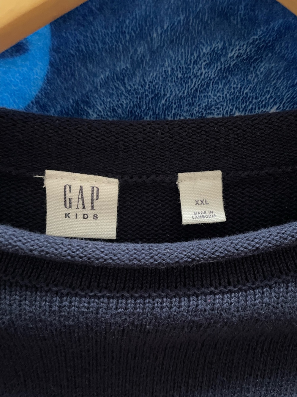Gap Kids Cotton Rollneck
Crewneck Navy Sweater with American Flag, XXL - Picture 4 of 5
